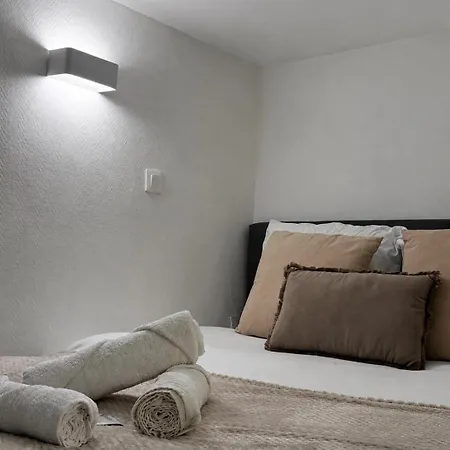 Le Nid Vaillant - Proche Gare & Parking Gratuit - Netflix Apartment *